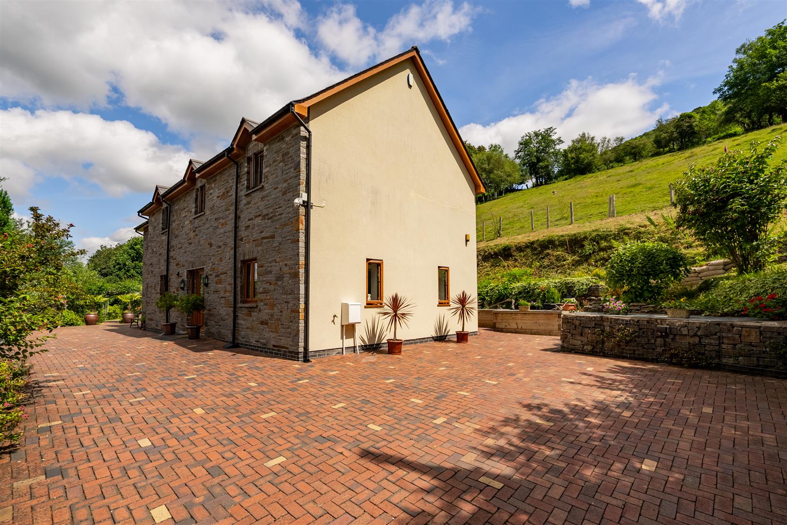 Properties for Sale Dawsons Estate Agents in Swansea and South Wales